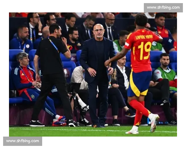 德拉富恩特盛赞佩德里：他看得见旁人未见的球场密码